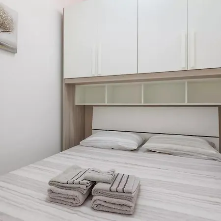 아파트 Saint Simplicio House