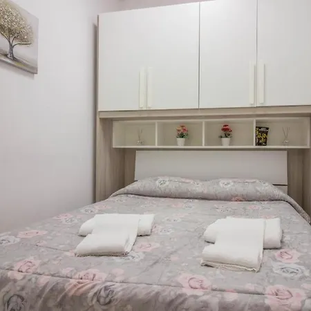 Saint Simplicio House Apartamento